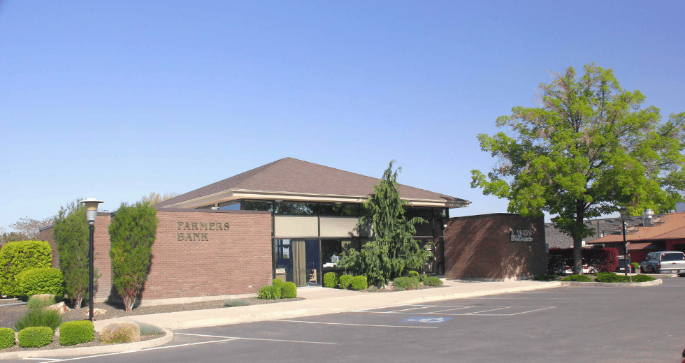 Twin Falls Blue Lakes branch of Farmers Bank